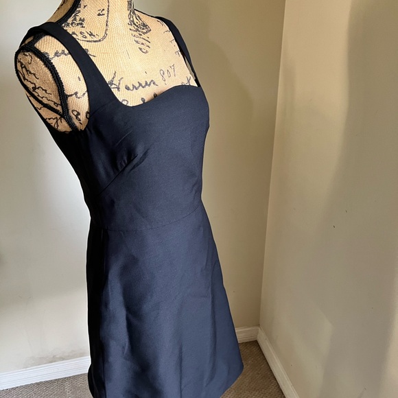 🖤SOLD🖤 Valentino Garavani Crepe Couture Fit & Flare Dress NERO, Size 6 US - Picture 7 of 16